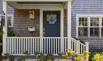 129 RUGGLES Ave, Newport, RI 02840