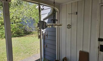 10 Wilkie Blvd, Beesleys Point, NJ 08223