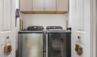 4039 Bonita St, Bay St. Louis, MS 39520
