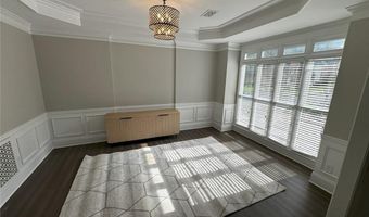 1025 Beacon Hill Xing, Alpharetta, GA 30005