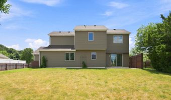 220 Yukon Pass, Auburn, IN 46706