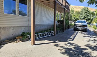 409 Garfield St, Asotin, WA 99402