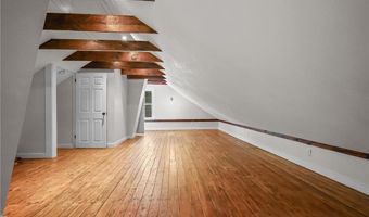 243 Maple Ave, Barrington, RI 02806