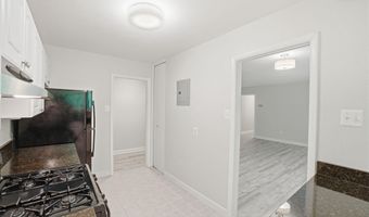 10607 KENILWORTH Ave K-202, Bethesda, MD 20814