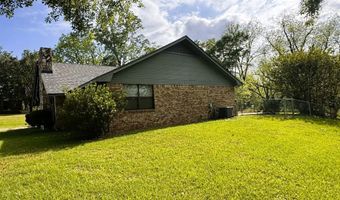 23 B St, Bay Springs, MS 39422