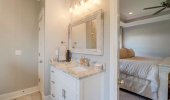 368 Goose Pointe Blvd, Biloxi, MS 39531