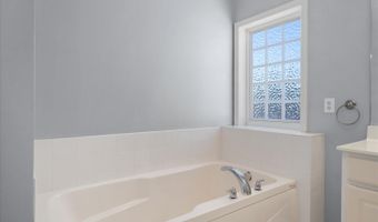 400 WILLIAMS St 12, Berlin, MD 21811