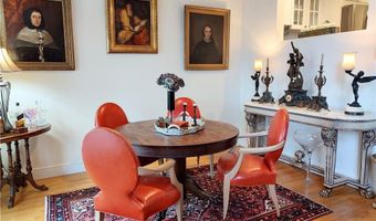 15 Hammersmith Rd #14, Newport, RI 02840