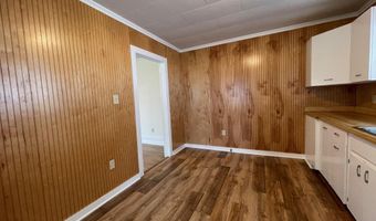 140 S Dunn St, Angier, NC 27501