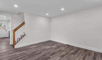 35 Church St, Allentown, NJ 08501