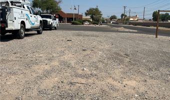 868 Gemstone Ave, Bullhead City, AZ 86442