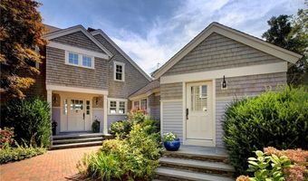 115 Beavertail Rd, Jamestown, RI 02835