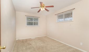 4445 Delhi Rd, Delhi, OH 45238