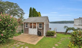 59 Shore Dr, Coventry, CT 06238