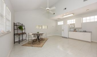 8675 W Fairway Dr, Baton Rouge, LA 70809