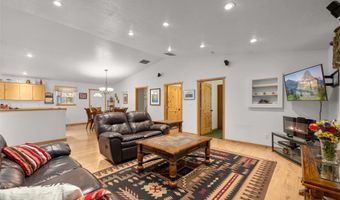 13033 Trinkus Ln, Bigfork, MT 59911