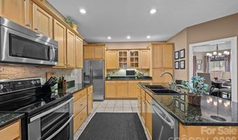 43 Smokemont Dr, Arden, NC 28704