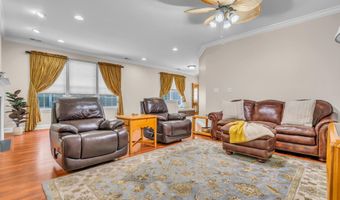 40 BUNKER HILL Dr, Allentown, NJ 08501