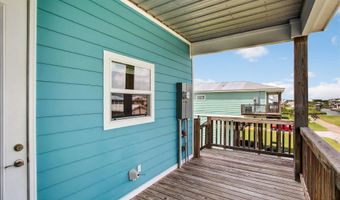 4032 Bank St, Bay St. Louis, MS 39520