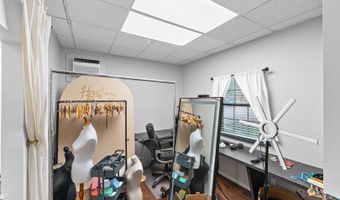 4514 Billy Sames Dr, Adkins, TX 78101