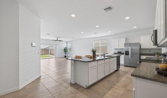 2421 W SABLE Ave, Apache Junction, AZ 85120