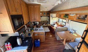28 Agate Ct, Bellvue, CO 80512