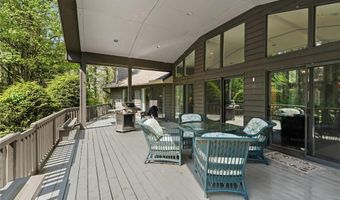 648 Sky Lake Dr, Highlands, NC 28741