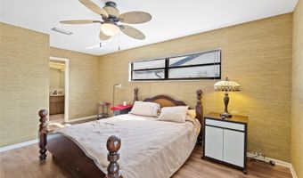 921 BIRDIE Way, Apollo Beach, FL 33572