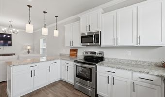 825 NE Heights Ln, Bentonville, AR 72712