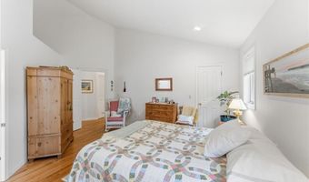 73 Oceanwoods Dr, North Kingstown, RI 02852
