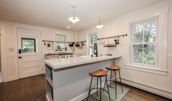 12 Fisk Rd, Concord, NH 03301