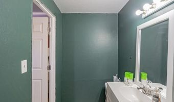 1530 Vernon Ave, Blackfoot, ID 83221