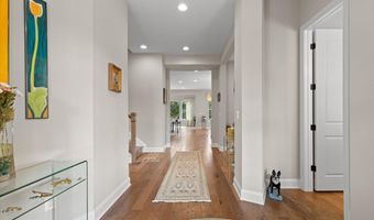 117 MALLARD Dr, Lake Frederick, VA 22630