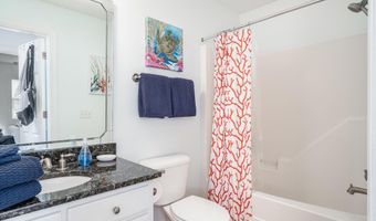 202 Dobbs St C, Atlantic Beach, NC 28512