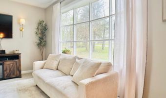 1191 N Lawrence Hollow Dr, Bloomfield, IN 47424