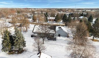 1502 Armstrong Cir NW, Alexandria, MN 56308