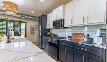 330 PEAR BLOSSOM, Adamsville, TN 38372