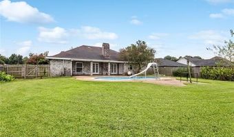 249 SOMERSET St, Laplace, LA 70068