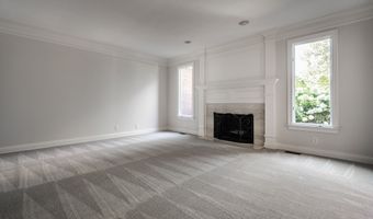 10571 Chatham Ct, Carmel, IN 46032