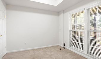 41853 CINNABAR Sq, Aldie, VA 20105