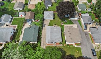 108 N May St, Addison, IL 60101