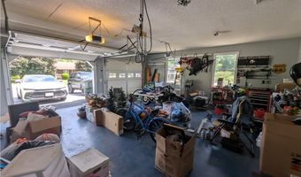 509 Cherry Hill Dr, Abingdon, VA 24210