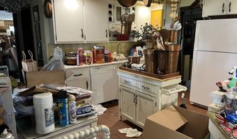 6408 Rosalind Ln, Anderson, IN 46013