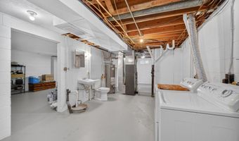 1511 Glendale Ave, Ames, IA 50010