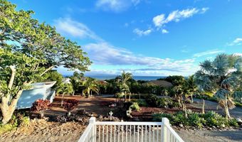 215 Aahi Pl, Kaunakakai, HI 96748