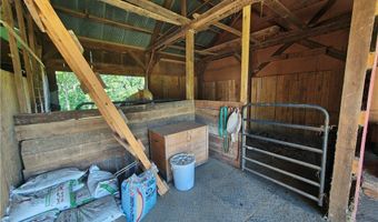 7370 Adamsville Rd, Adamsville, OH 43802