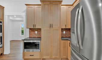 330 Bogey Dr, Abingdon, VA 24211