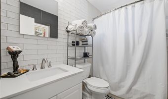 297 Merrick Rd D 1, Amityville, NY 11701