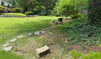 2700 BRYAN Pl, Alexandria, VA 22302