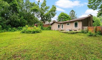29 Pilgrim Cir, Madison, WI 53711